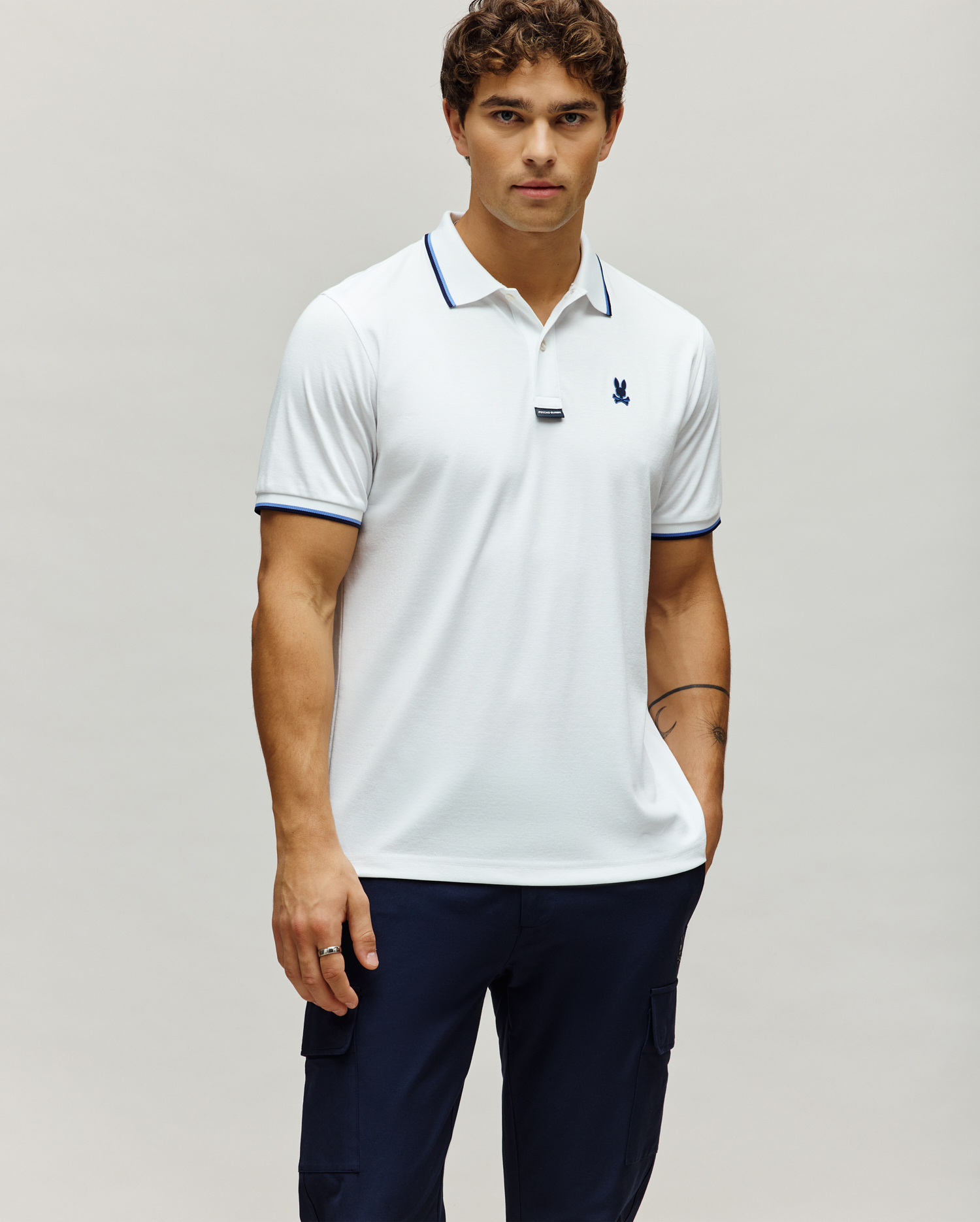 MT0100086-WHT_2